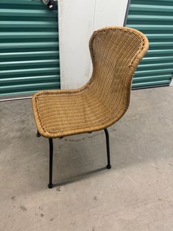 Wicker Rattan Chair with Black Metal Legs