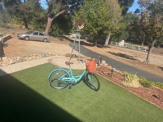 24” woman’s beach cruiser