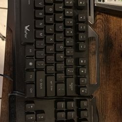WISFOX LIMITED EDITION KEYBOARD