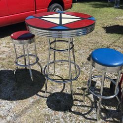 Unique Bar Table & Stools