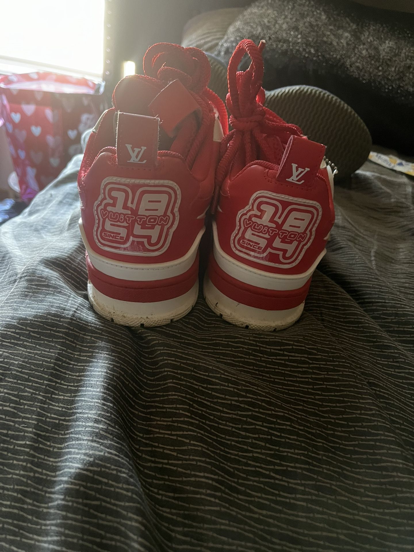 Lv Skates