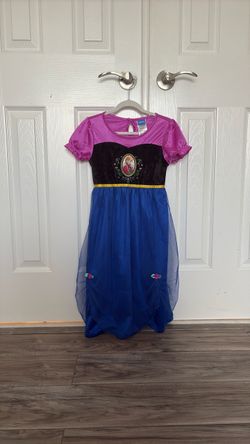 Costume dress