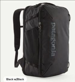 Patagonia Black Hole 40L Wheeled Duffel Bag- Black- Brand New