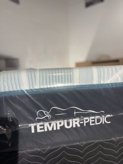 FREE DELIVERY…CALIFORNIA KING TEMPERPEDIC MATTRESS