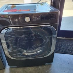 LG Mega Capacity Dryer 9.0 Cubic Feet