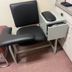 Phlebotomy Chair with Drawer - Black