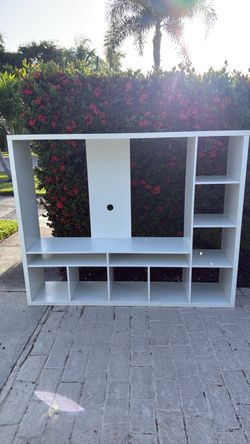 White Entertainment Center / TV Wall Unit with Storage Shelves FREE