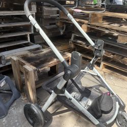 Pivot Even Flo Stroller Removable Seat & Foldable