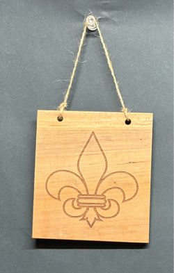 Fleur-de-lis plaque