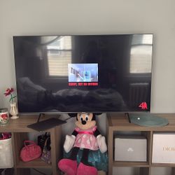 60 Inch Hisense And Mac Book Pro For Sale 