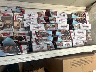 Funko pop WWE 30 +