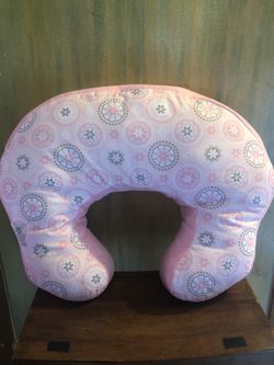 Breast feeding - boppy