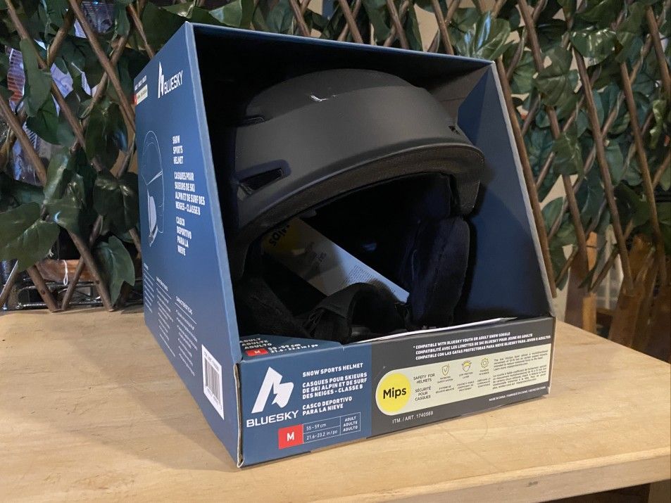 NEW! BLUESKY Medium Snow Helmet Model#1740569