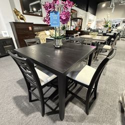 5 PC DINING TABLE 