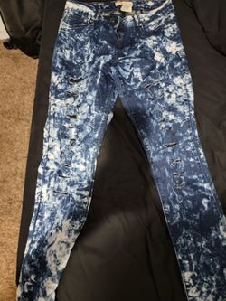 Size 9 Blue Distressed Jeans