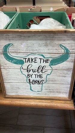 Rustic Wood Wall Sign Bull Horns