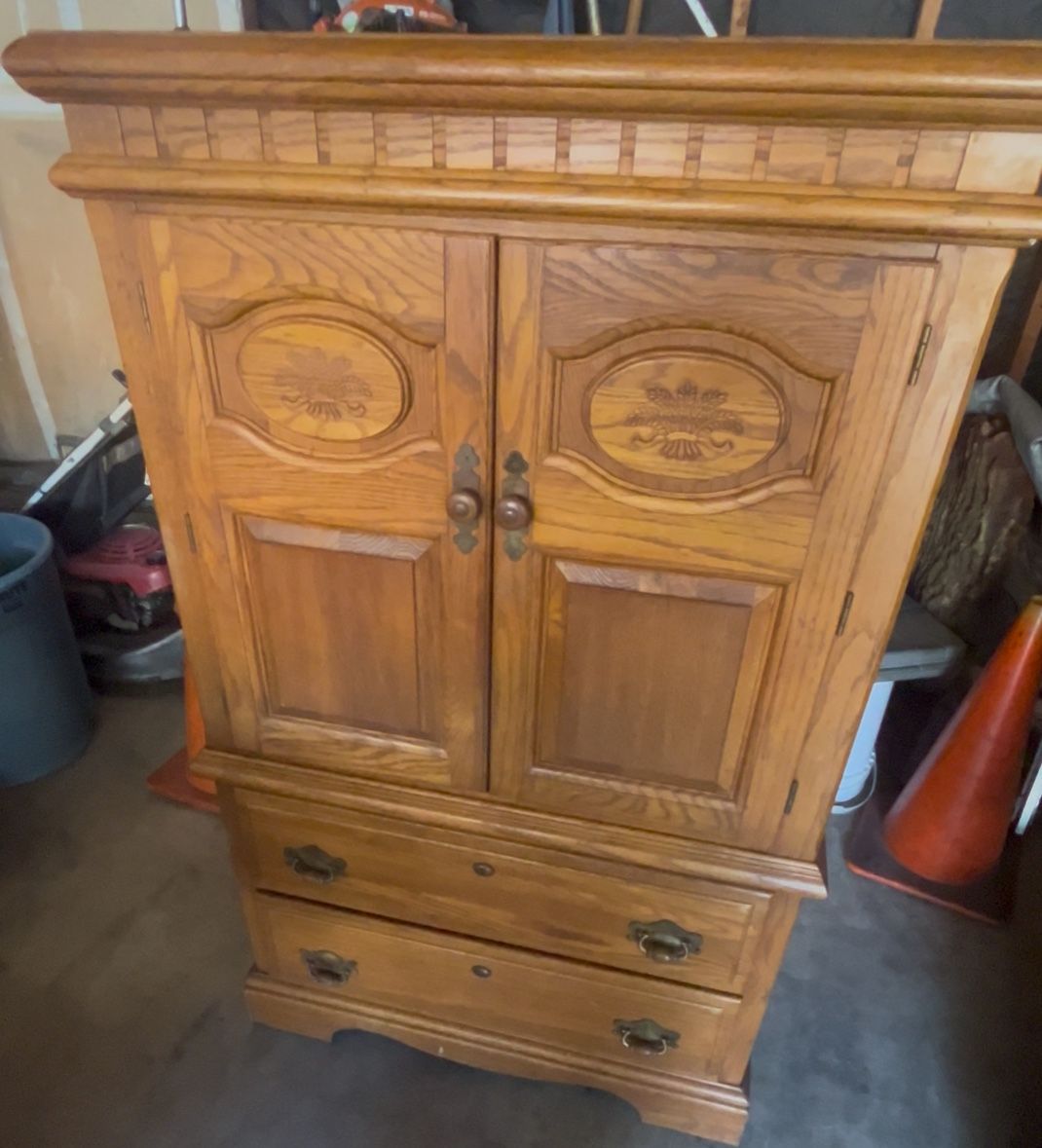 Oak Wood Dresser
