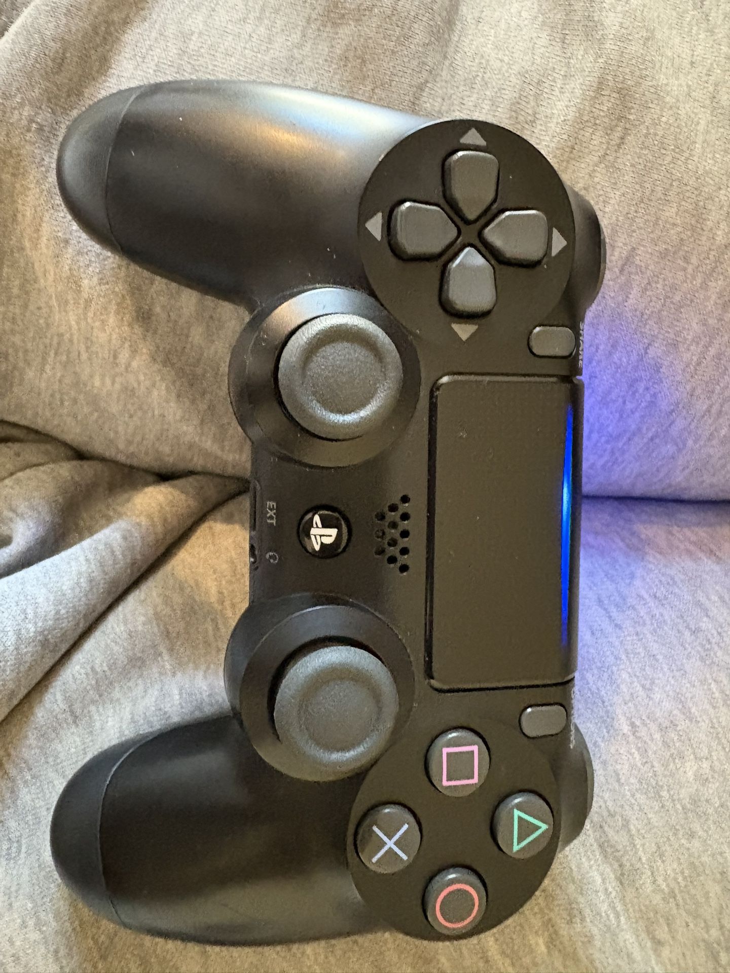 Black PS4 Remote