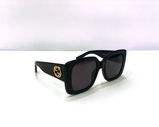 New GG Square Shield Black