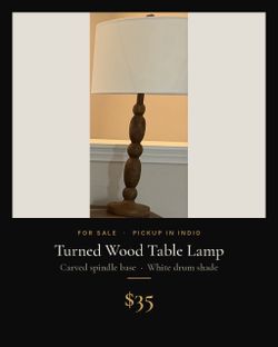 Twisted wood lamp