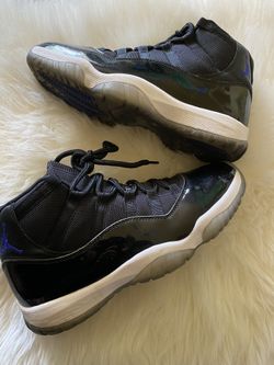 Space Jam Jordan 11’s