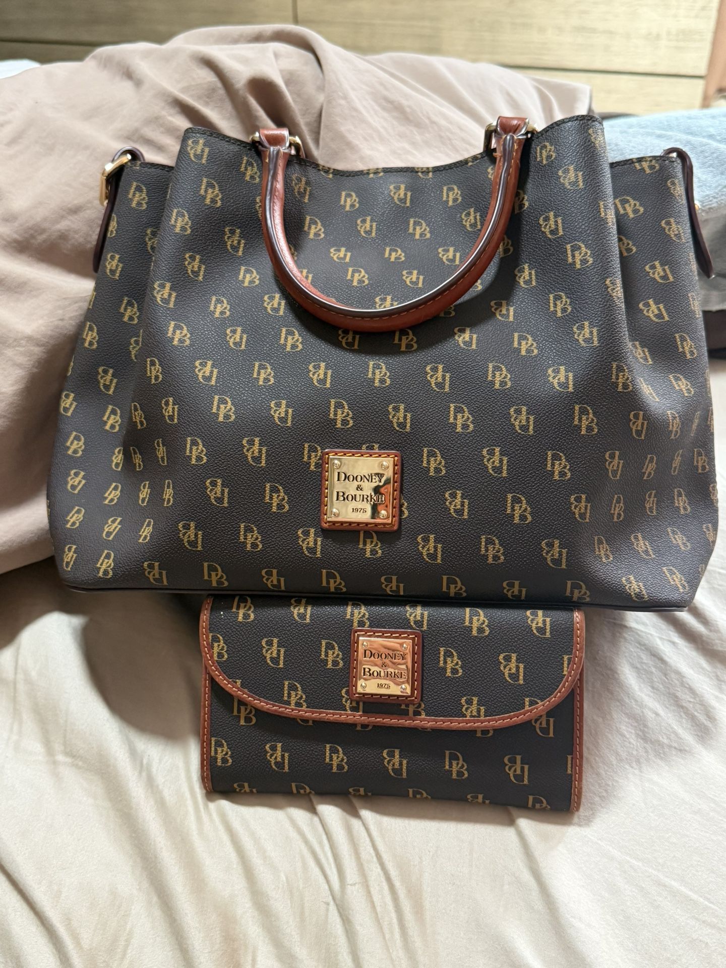 Dooney Bourke