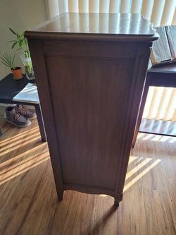 French antique Cabinet
