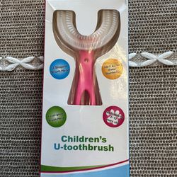 Girls Toddlers Kids U Shaped Toothbrush 1 Long and 1 Short Handle 2 pcs