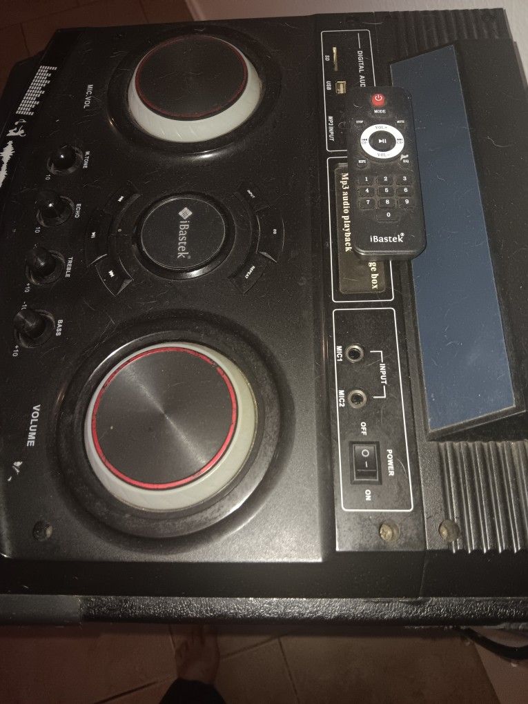 Bluetooth Party Speaker