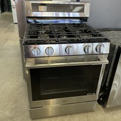 LG InstaView Freestanding Gas Range 
