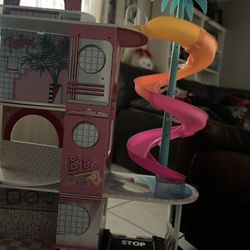 LOL Doll House 