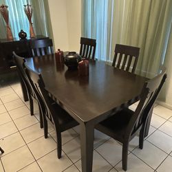 Dining Room Table With Chairs