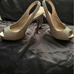 Event Outfits – Shine with Refined and Fashionable Styles thought campaign