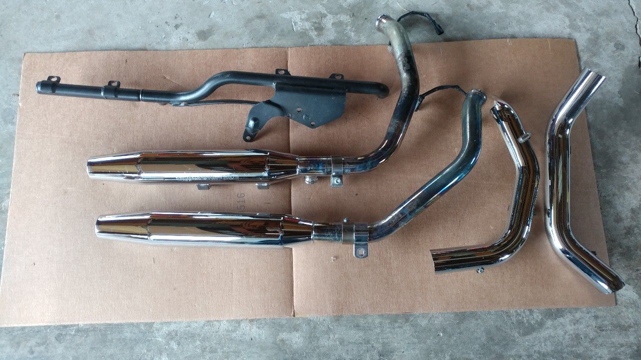 Stock sportster 1200 exhaust good shape make offer