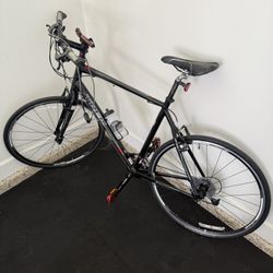 Trek FX 7.5 Sport Bicycle 