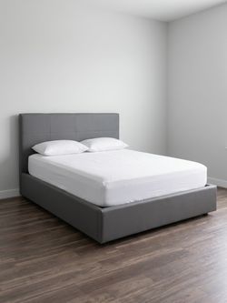 SALE PRICE Italian Queen Storage Bed Frame (Hydraulic Gas-Lift) + Magniflex Mattress – Excellent Condition