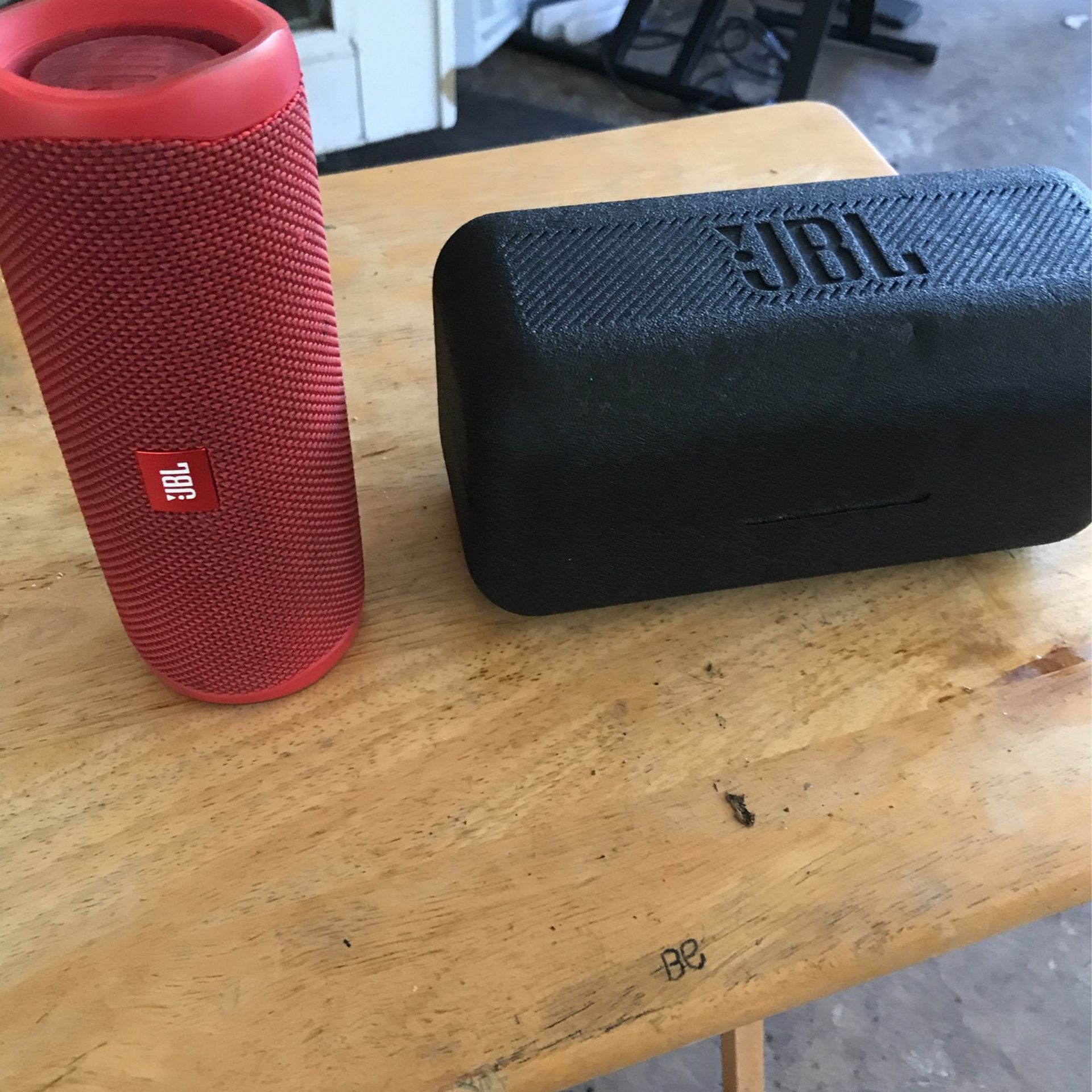 JBL Flip 5 Red With Case