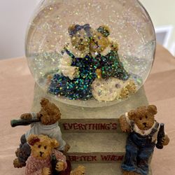 Handmade Boyd’s Bear Coca-Cola Musical Friendship Waterglobe The Boyd’s Collection First Edition RARE