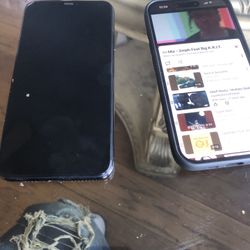 iPhone T-Mobile Metro iPhone 15 And 11 Pro Max Unlocked $900