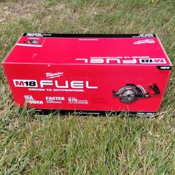 NEW Fuel 2830-20 Rear Handle circular Saw /Tool Only