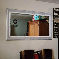 A Beautiful Mirror In Great Shape