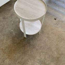 Round Side Table 