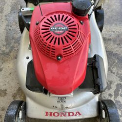 Lawnmower Honda HRR216 Lawn Mower