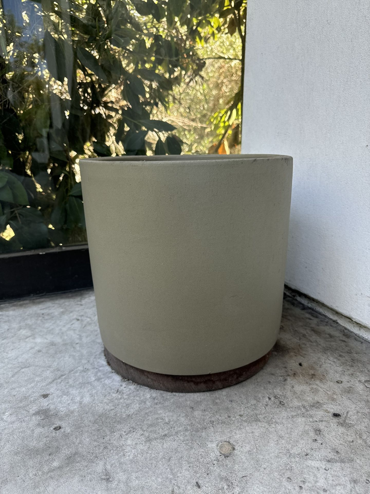 Large Green Case Study Ceramic Planter Pot