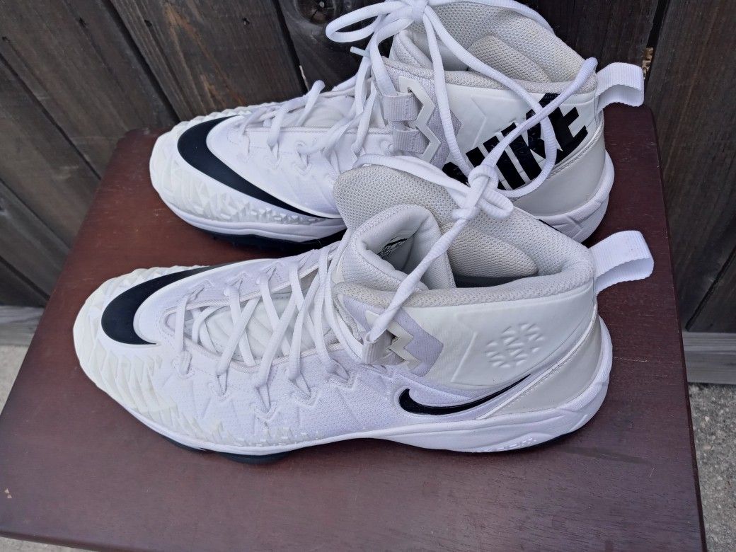 Nike Size 14 Football Shoes