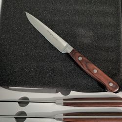 Brand New Knife Set
