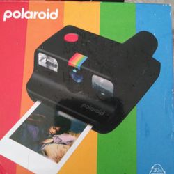 Poloroid Go Camera 