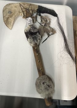 Native American-style war club