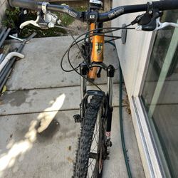 Mountain Bike 