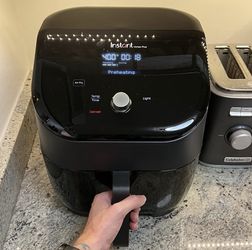 a week used Air Fryer